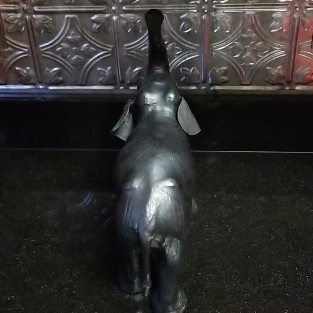 Elephant Decor - Picture 4 of 9